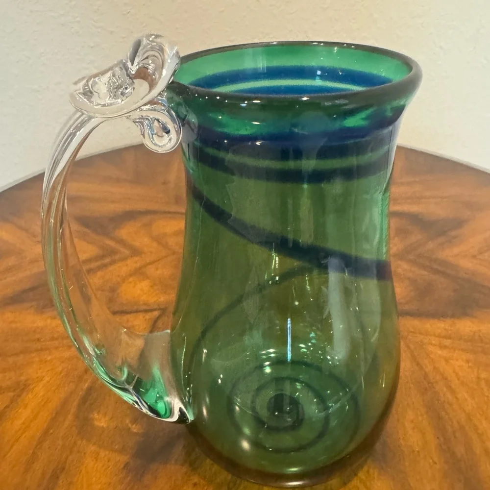 Signed Hand Blown Art Glass Green and Blue with Pontil Mark and Signature - Picture 2 of 8